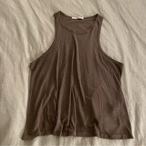 Foreign Exchange tank sz‎ L